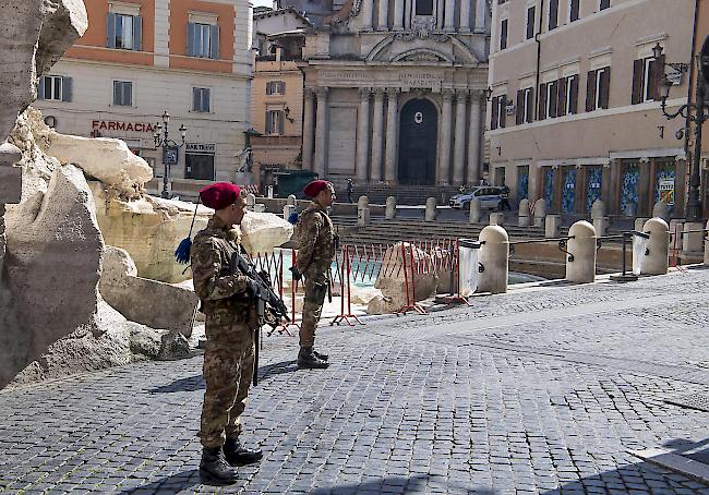 Italien hat im ganzen Land eine Ausgangssperre verhängt.