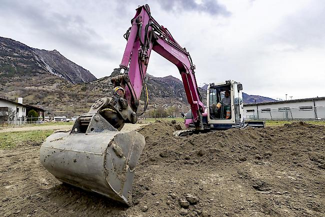 Fortschritte. Die Sanierung der quecksilberverseuchten Böden im Oberwallis schreiten voran.