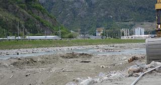 Bei der R3 kommen beim Abpumpen des Grundwassers zwischen Brigerbad und Lalden Filter zum Einsatz. So soll das Einfliessen von Benzidin in den Rotten minimiert werden.