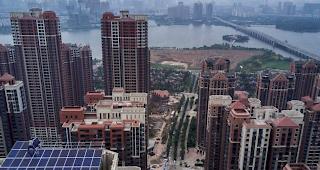 In China wird die wegen der Ausbreitung des neuen Coronavirus verhängte Abriegelung der Provinz Hubei weitgehend aufgehoben. In der Millionenmetropole Wuhan hingegen wird das Verbot, die Stadt oder die Provinz zu verlassen, erst per 8. April aufgehoben.