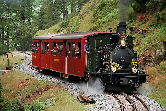 Die Dampfbahn Furka-Bergstrecke hat ihren Saisonstart verschoben. Dieser findet neu am 3. Juli statt.