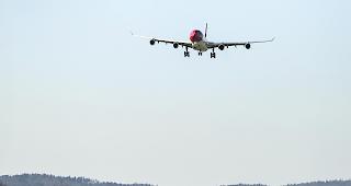 Sonderbare Stimmung auf dem Corona-R&uuml;ckholflug: Die Leute seien allgemein aggressiver gewesen als normalerweise und auf Distanz bedacht.