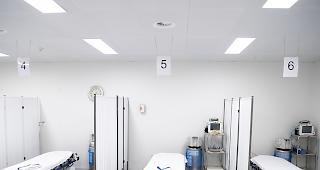 Blick ins Universit&auml;tsspital in Lausanne. Das Medianalter der Hospitalisierten liegt in der Schweiz bei 70 Jahren.