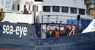 In Italien waren seit der landesweiten Corona-Ausgangssperren weniger&nbsp;Migranten&nbsp;angekommen (Archivbild: privates Rettungsschiff &laquo;Alan Kurdi&raquo;)