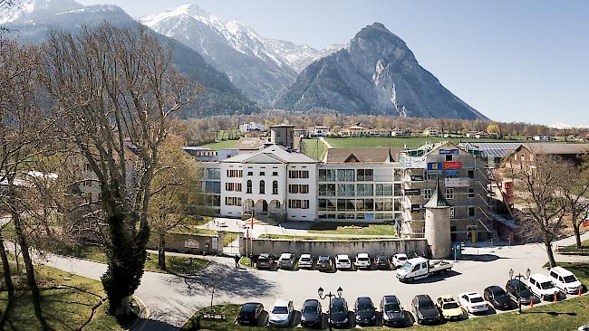 Gesundheitsministerin Esther Waeber-Kalbermatten: «Grosseltern, Eltern und Kinder können sich nicht mehr physisch begegnen. Das bereitet vielen Bauchschmerzen.» (Symbolbild: Altersheim in Susten)