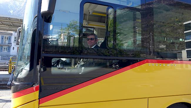 «Die Leute halten sich sehr gut an die Massnahmen des Bundes.» Urs Lambrigger aus Fiesch arbeitet seit 34 Jahren bei Postauto Schweiz.